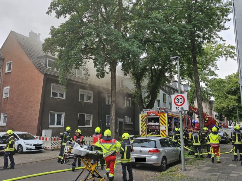 Gelsenkirchen: Brand in Dachgeschosswohnung!