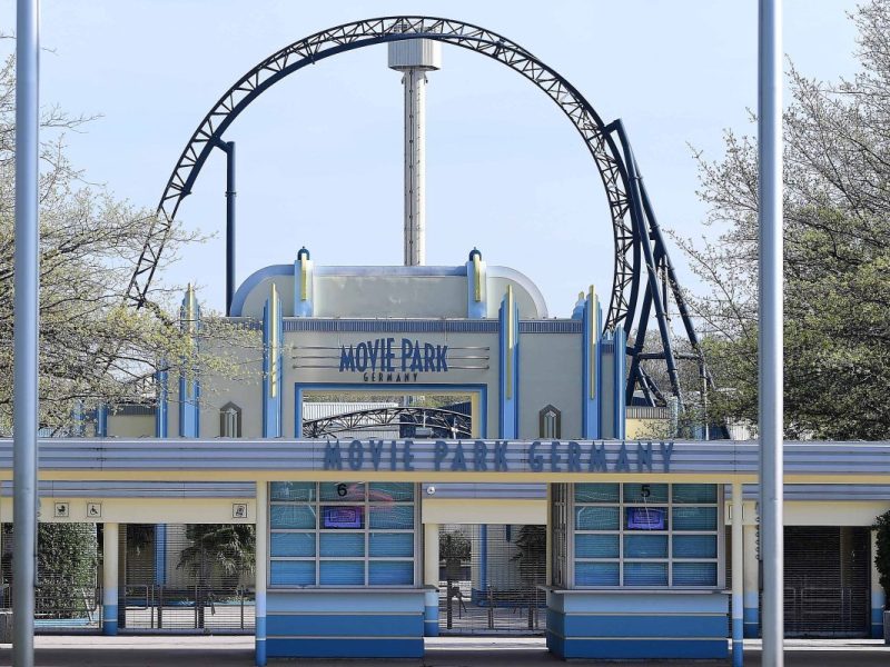 Movie Park eröffnet das Dog-Hotel. Hundehalter sind skeptisch, ob das der richtige Ort für ihre Hunde ist.