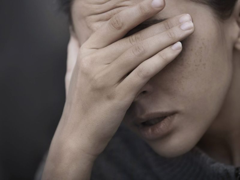 Für Bürgergeld-Empfänger übernimmt das Jobcenter die Miete. Doch das trifft auf Frau K. nicht zu, sie musste notgedrungen in eine Obdachlosenunterkunft.