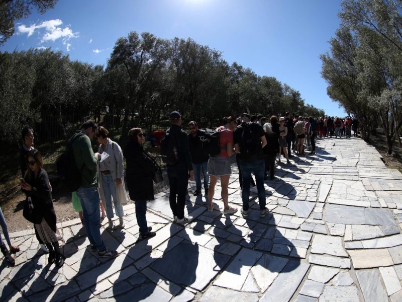 Urlaub in Griechenland stehen in Warteschlange