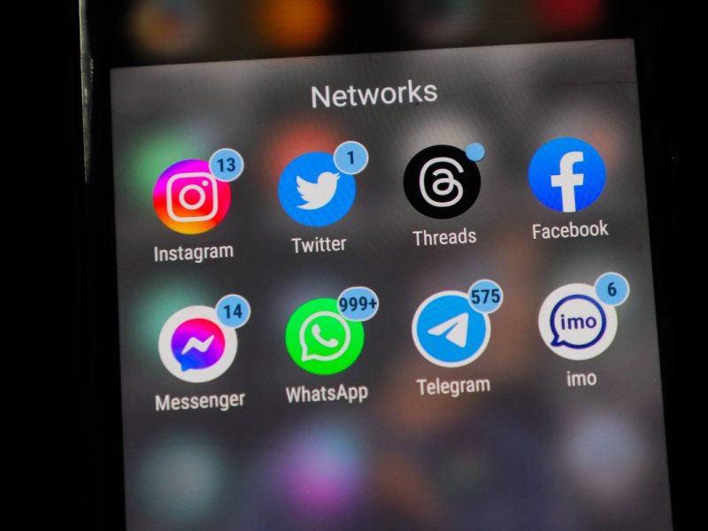 Whatsapp-Symbol handy