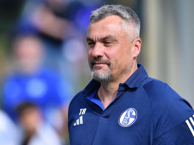 Thomas Reis hat beim FC Schalke 04 plötzlich ein Problem.