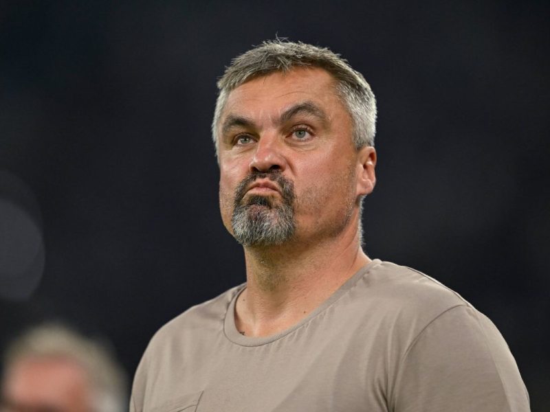 Thomas Reis steht beim FC Schalke 04 unter Druck.