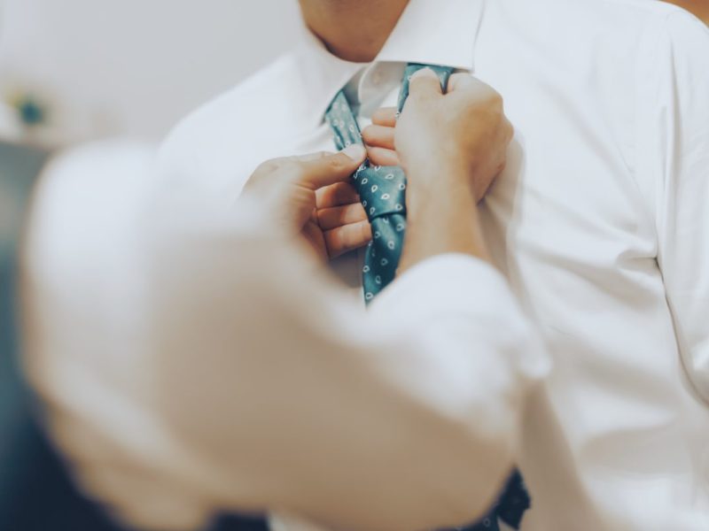 Ein Bräutigam starb kurz vor seiner Hochzeit.