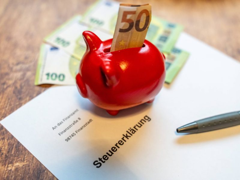 Notwendiges Übel oder Chance zur finanziellen Optimierung? Steueranwalt Stefan Heine gibt Aufschluss, warum sich die Steuererklärung gerade jetzt lohnt.