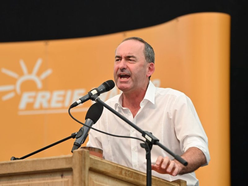 Beim bayerischen Vize-Ministerpräsidenten wurde ein antisemitisches Flugblatt gefunden. Jugendlicher Blödsinn oder rechtes Gedankengut?