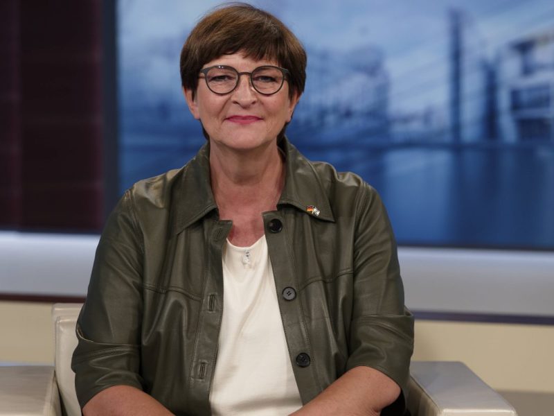 Talk bei Anne Will mit Saskia Esken.