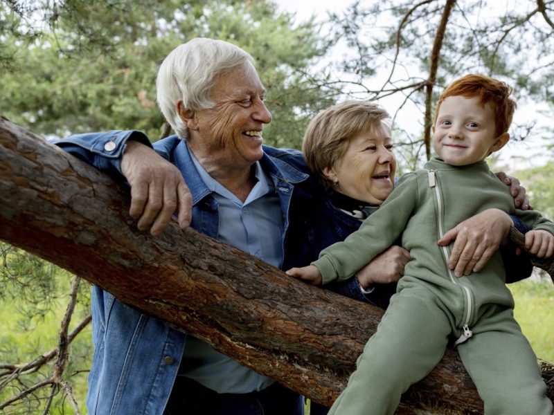 Viele Arbeitnehmer freuen sich auf ihre Rente – den Ruhestand mit Hobbys oder Enkeln zu verbringen. Mehr als die Hälfte wollen nicht länger arbeiten.