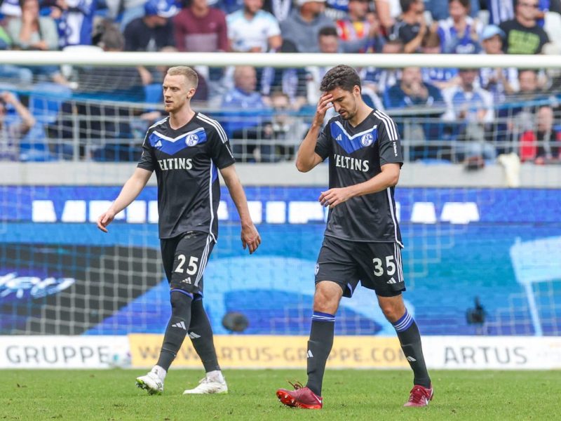 Beim FC Schalke 04 droht die Situation zu eskalieren.