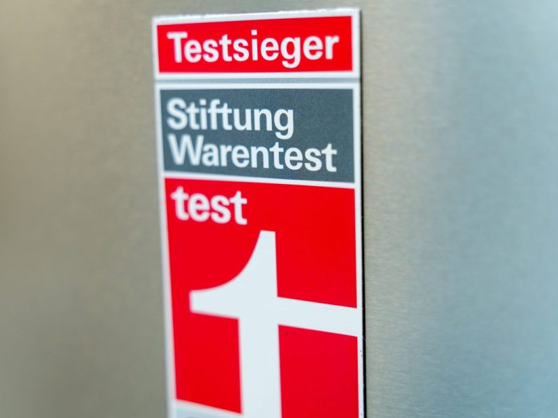 Laut Stiftung Warentest ist JBL bei den Bluetooth Kopfhörern die Nummer eins.