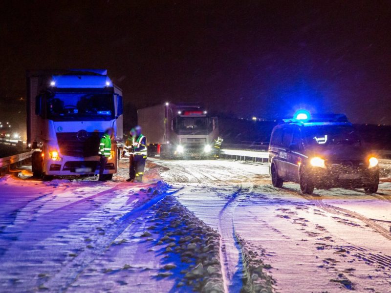 Wetter: Winter-Chaos sorgt für viele Unfälle.