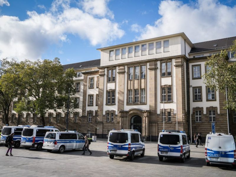 Bombendrohung an Schulen in Duisburg