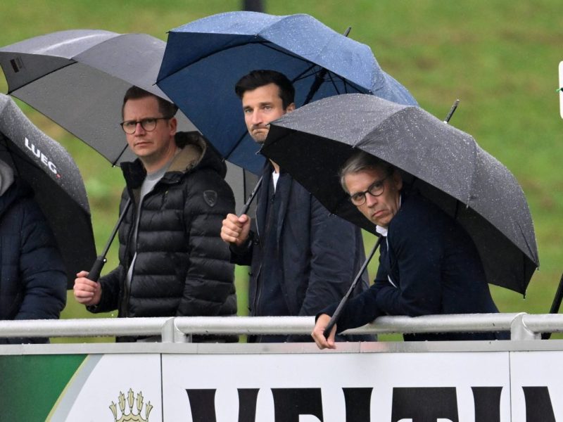 FC Schalke 04: Peter Knäbel reißt neue Lücken.