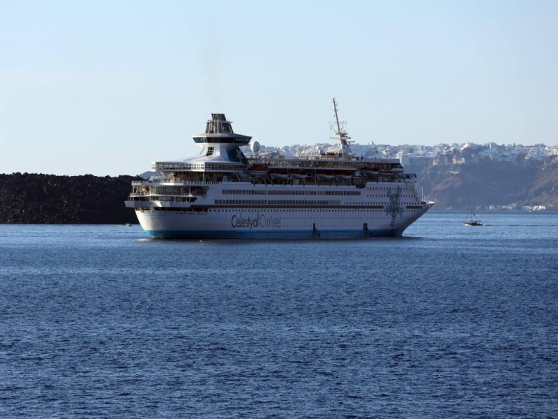 Kreuzfahrt: Alles aus! Schiff geht in die Verschrottung.