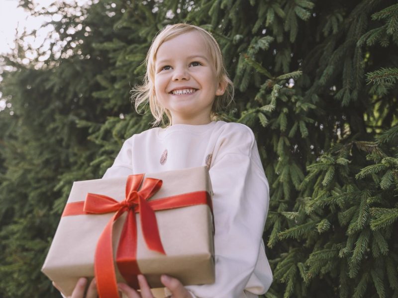 Weihnachten rückt immer näher. Doch nicht jeder kann sich auch Geschenke am Fest der Liebe leisten. Eine Aktion will helfen, vor allem auch Kindern.