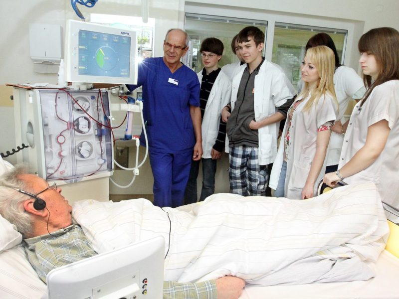 Mit Dialyse auf Kreuzfahrt: Diese Schiffe haben eine Dialyse-Station