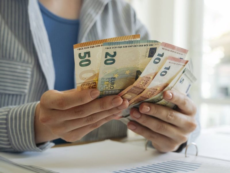 Heizung, Strom und Sprit: So kannst du sparen