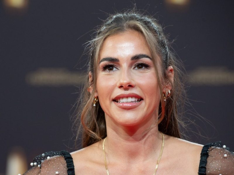 Schmerzen bei Sarah Engels: Die Sängerin meldet sich plötzlich aus dem Krankenhaus und versetzt DAMIT ihre Fans in Sorge!