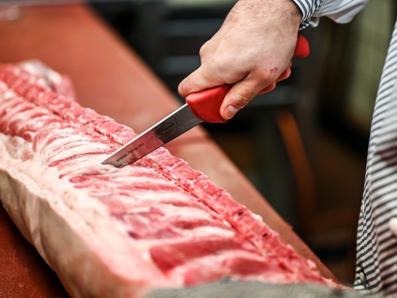 Metzgermeister enttäuscht über Bürgergeld-Empfänger.