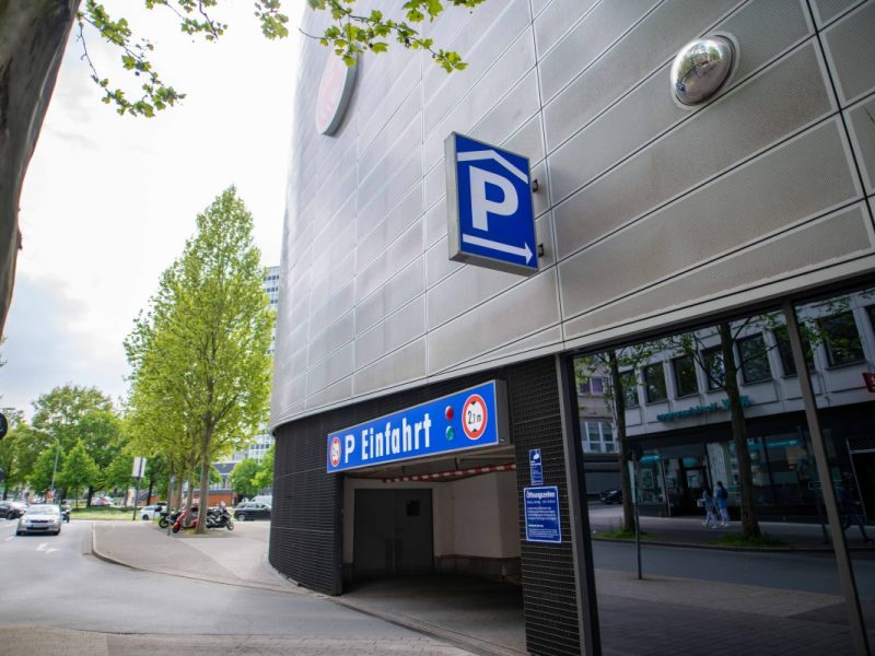 Der Limbecker Platz in Essen hat einen Parkhaus-Service eingeführt.