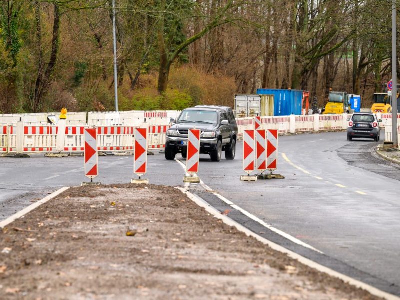 Bochumer beschwert sich über Baustelle.