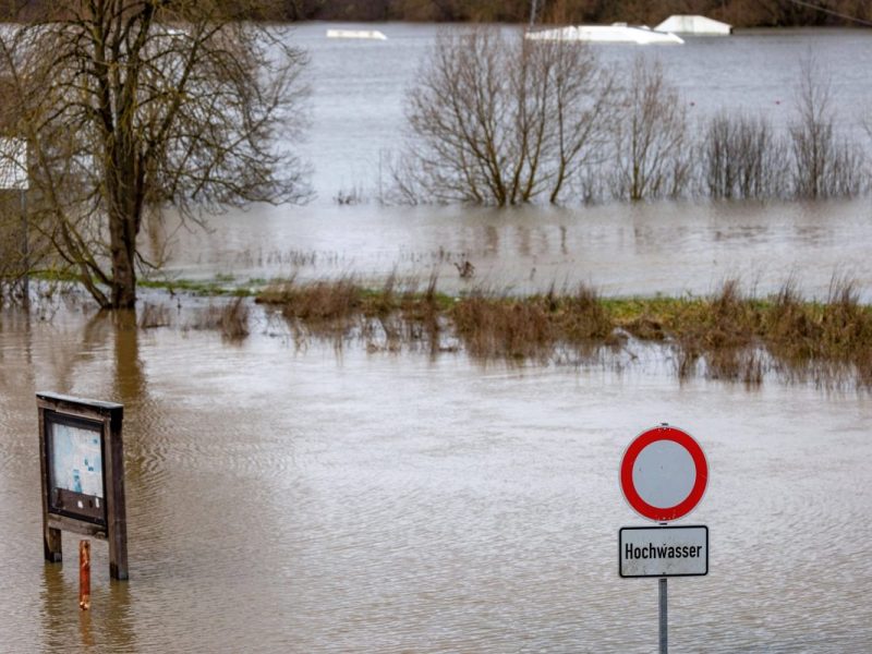 Spült das Hochwasser auch die Schuldenbremse weg?