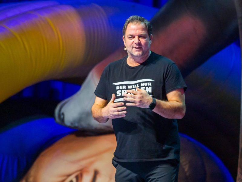 Martin Rütter: Fans müssen jetzt stark sein.