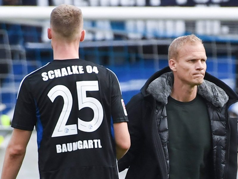 FC Schalke 04: Timo Baumgartl gemeinsam mit Karel Geraerts.