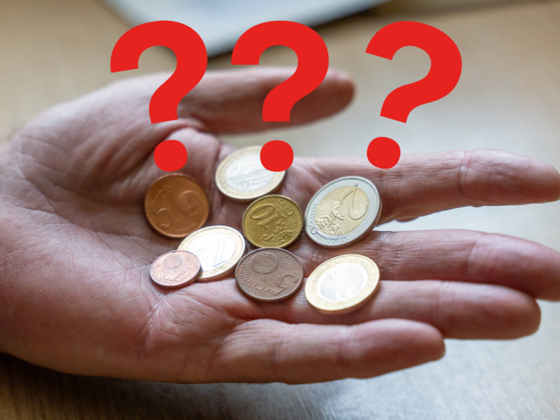 Zwei TikTokern wird vorgeworfen, bei ihrem Bürgergeld-Experiment zu schummeln.