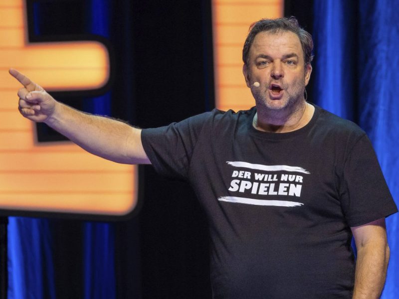 Martin Rütter zeigt seinen 