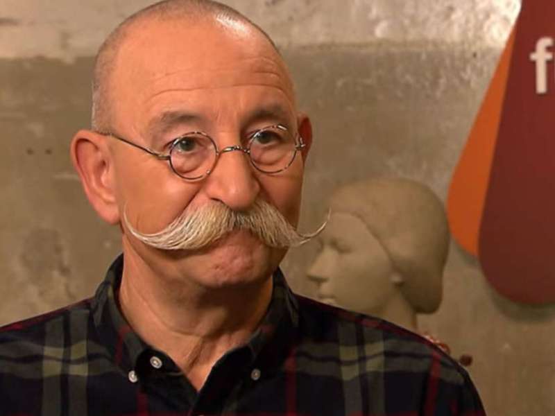 Mittags läuf „Bares für Rares“, oder etwa nicht? Jetzt überrascht das ZDF mit dem Beschluss, die beliebte Sendung aus dem Programm zu nehmen.