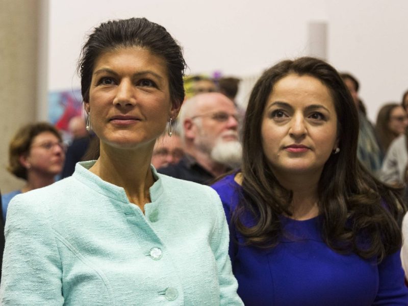 Wagenknecht mit Dagdelen