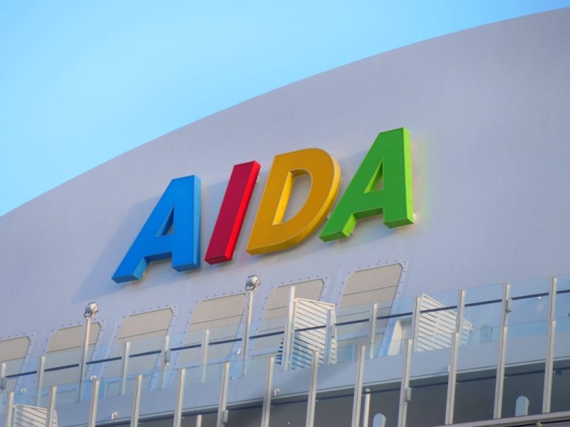 Aida reagiert auf die Kritik an einer Kreuzfahrt mit Hausverbot – das schockierte Passagier sowie Anwalt.