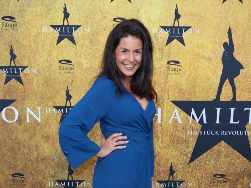 „Frühstücksfernsehen“-Star Vanessa Blumhagen gönnt sich derzeit eine sonnige Pause und versetzt ihre Fans mit DIESEN Fotos in Begeisterung...