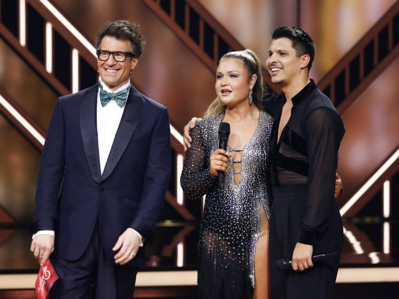 Bei „Let's Dance“ fließen bei Sophia Thiel bittere Tränen. Warum sich bei der Influencerin sogar Schuldgefühle breitmachen...