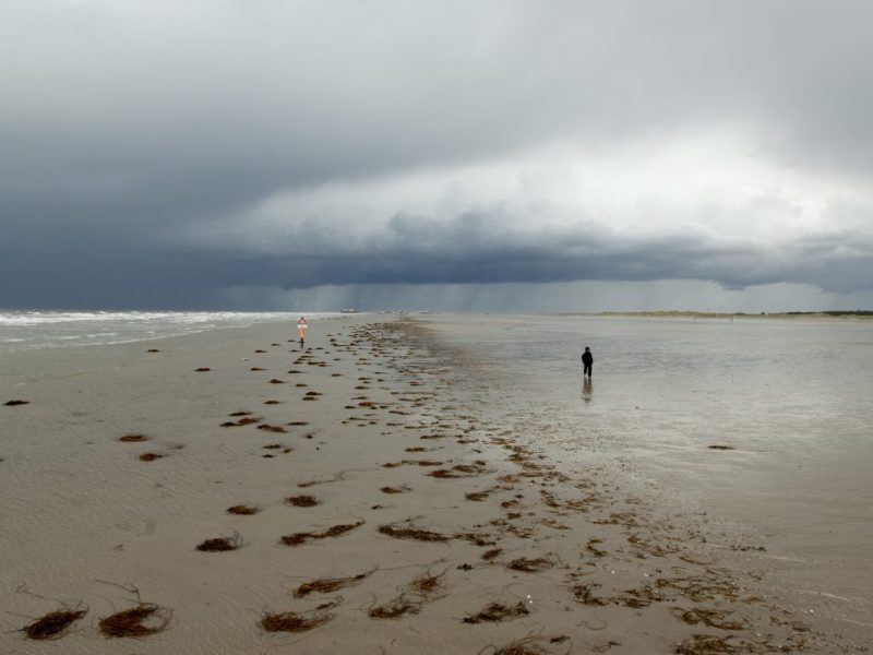 Beim Urlaub an der Nordsee solltest du den Strand von St. Peter-Ording besser meiden! (Symbolfoto)