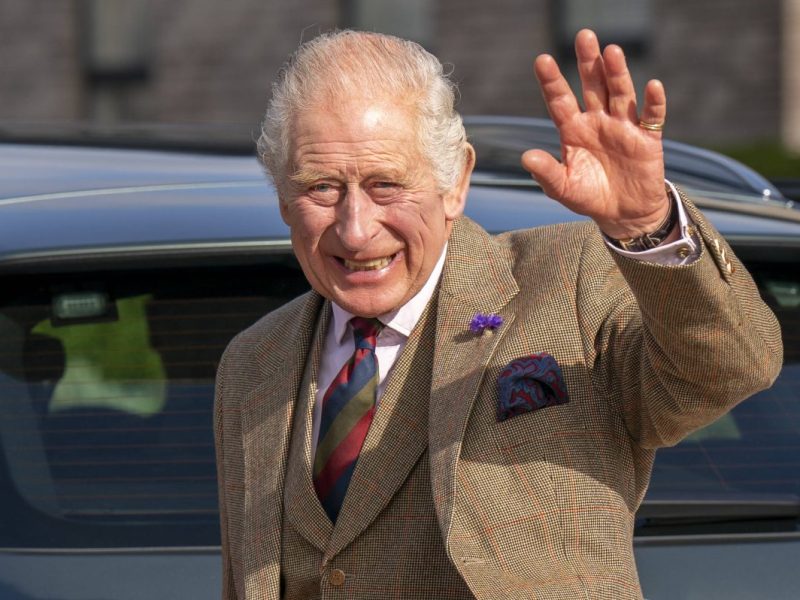 Nachdem Spekulationen über König Charles' Gesundheitszustand aufgetaucht waren, kündigte der Palast seine Rückkehr an...