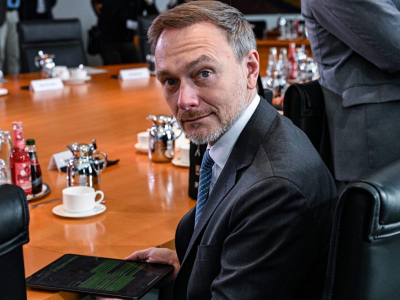 Christian Lindner will beim Bürgergeld sparen