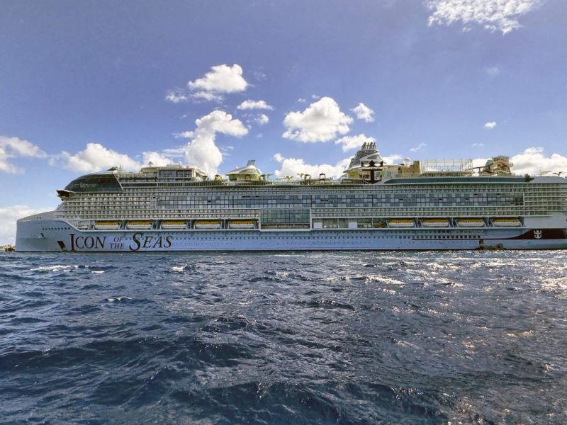 Auf einer Kreuzfahrt spielte sich ein tragisches Familien-Unglück ab.