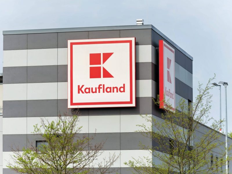 Was hat es mit diesem Schild im Kühlregal bei Kaufland auf sich?