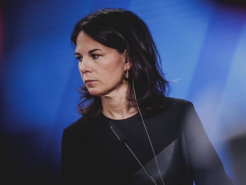 Annalena Baerbock will Israel belehren.