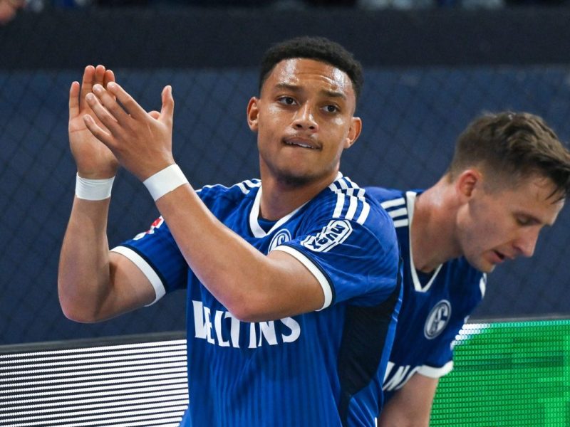 Steven van der Sloot will beim FC Schalke 04 den Durchbruch schaffen.