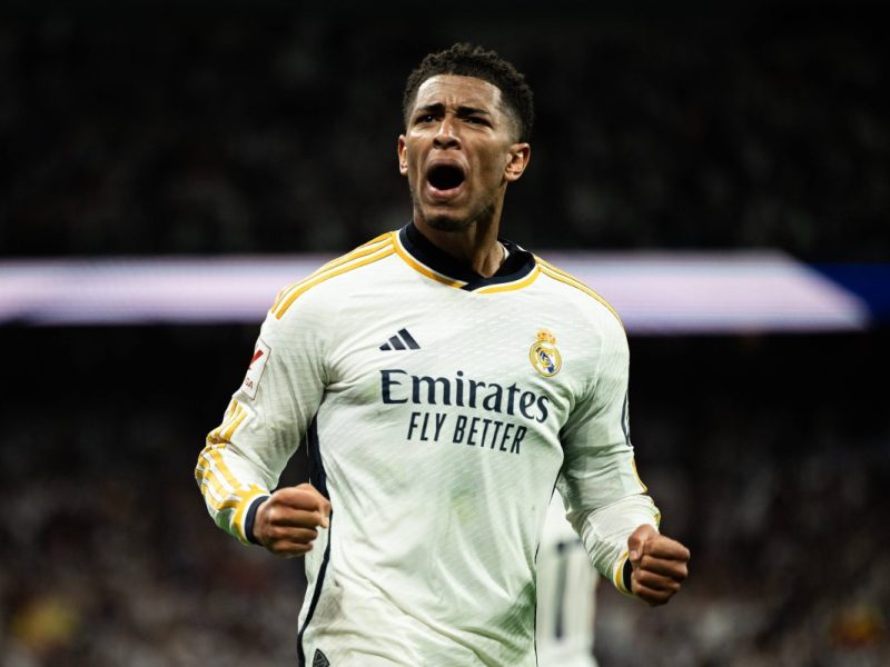 Jude Bellingham zieht alle Blicke auf sich.