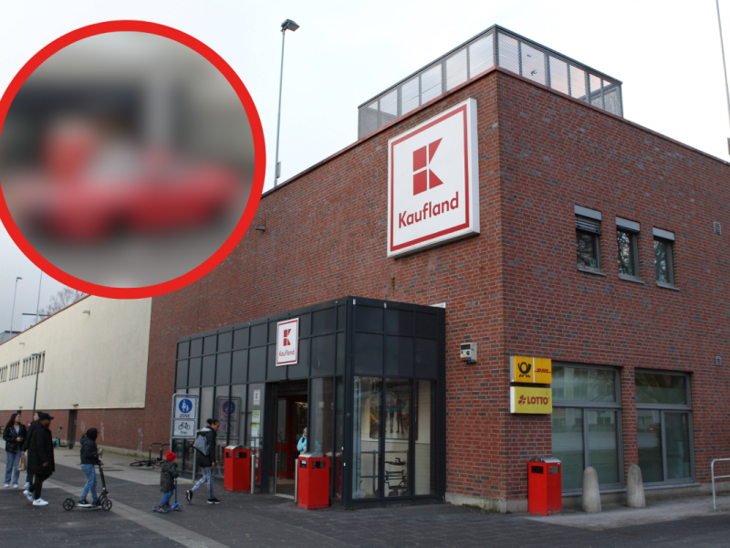 Ein dreister Sportwagen parkt 4 Behindertenparkplätze bei einem Kaufland zu (Symbolbild).