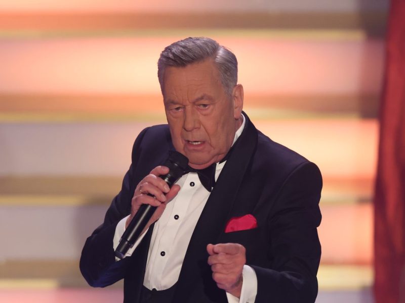 Roland Kaiser hat eine Ankündigung zu seiner Tour gemacht.