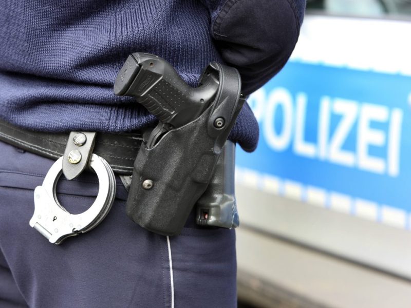 In NRW wurde ein Mann in seiner Wohnung erstochen.