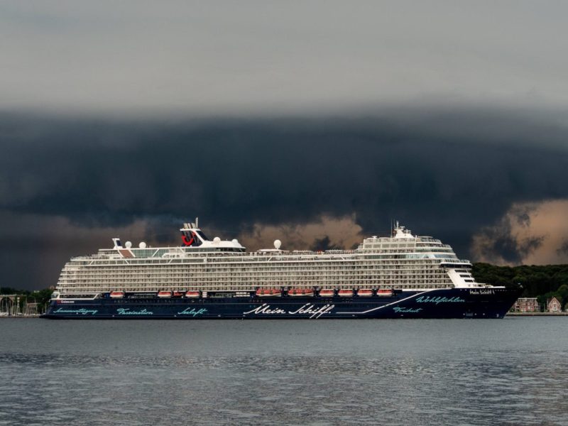 Kreuzfahrt: Kapitän muss wichtige Entscheidung treffen. Es geht um Leben und Tod.