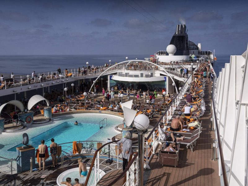 Kreuzfahrt: Insiderin packt aus, welche Fehler Passagiere an Bord machen.