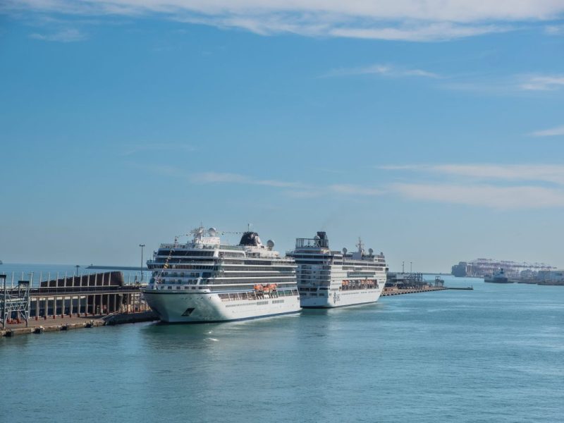 Kreuzfahrt: Kapitän lässt Passagiere wegen enormer Verspätung zurück.