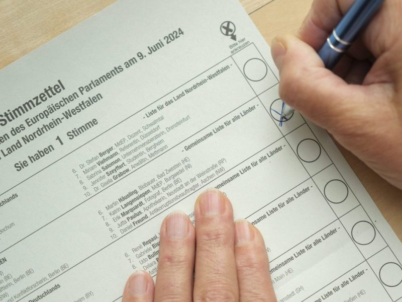 Europawahl: Macht das Loch im Stimmzettel deine Stimme ungültig?